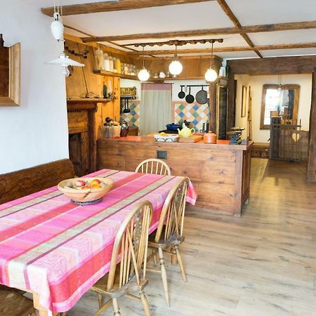 Chalet Bois D'Antan Bed & Breakfast ซานต์-โฟย์-ตาฮองเตส ภายนอก รูปภาพ